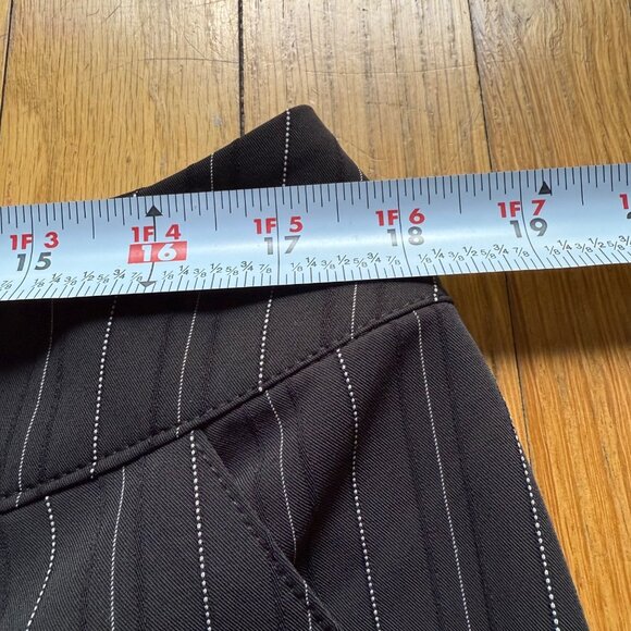 Tail Size 14 Black Pinstripe Livia Mid Rise Straight Leg Golf Crop Capri Pants - Picture 10 of 11